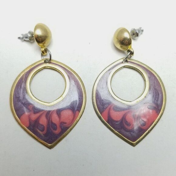 Vintage Purple and Pink Enamel Dangle Earrings, Fun 80s 90s Style, Barbie - Picture 6 of 6